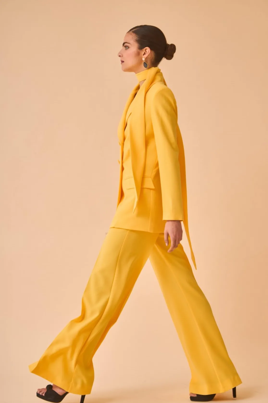 BLAZER SOLETEAMARILLO*Coosy Fashion