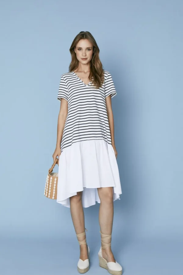 VESTIDO BRUNETTERAYAS*Coosy Store