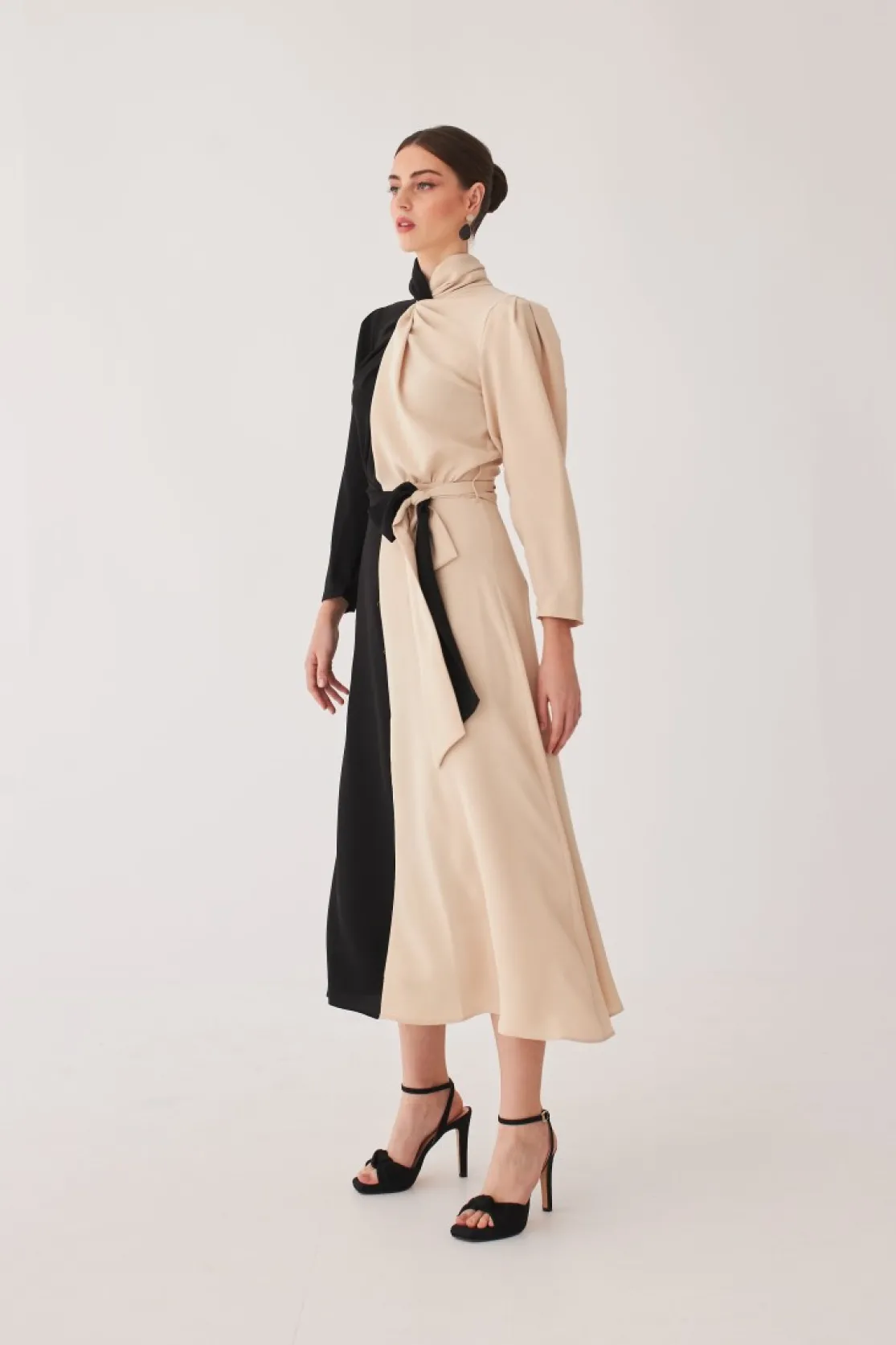 Vestido Juanna Negro Beige | *Coosy Online